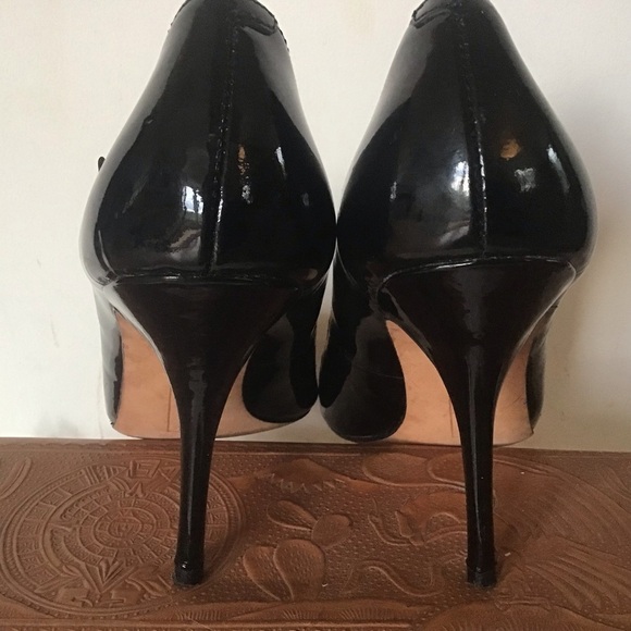Steven Steve Madden black pierced “Dreamin” trap patent leather stilettos 8.5 - Picture 6 of 10